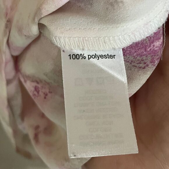 2X Maurices Women's Plus Size Roll Sleeve Blouse - Picture 4 of 4